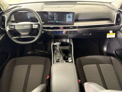 New 2026 Kia Sorento LX FWD image 31
