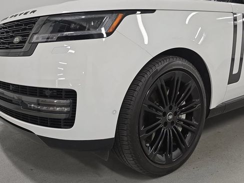 Used 2023 Land Rover Range Rover SE AWD/4WD image 11
