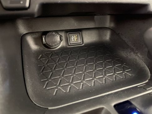 Certified 2024 Toyota RAV4 XLE AWD/4WD image 30