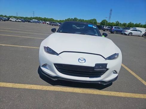 Used 2020 MAZDA MX-5 Miata Club w/ Brembo/BBS Recaro Package RWD image 11