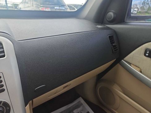 Used 2006 Chevrolet Equinox LS FWD image 21