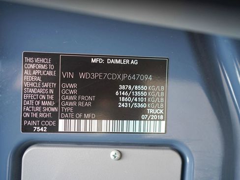 Used 2018 Mercedes-Benz Sprinter 2500 image 25