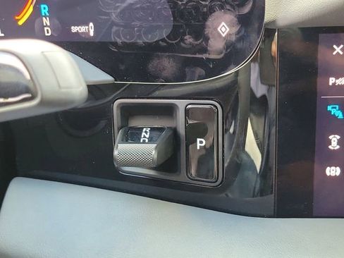 Used 2023 Porsche Taycan w/ Premium Package image 29