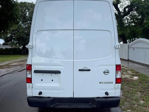 Used 2019 Nissan NV 2500 S RWD image 8