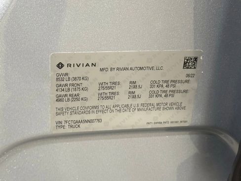 Used 2022 Rivian R1T Adventure image 19
