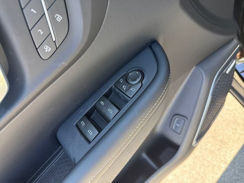New 2027 Buick Enclave Preferred w/ Power Package FWD image 11