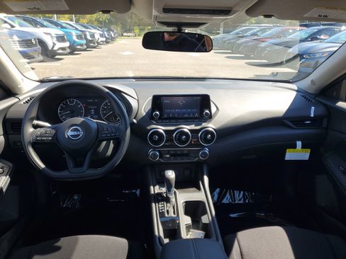 New 2025 Nissan Sentra S image 8