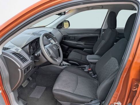 Used 2021 Mitsubishi Outlander Sport ES FWD image 19