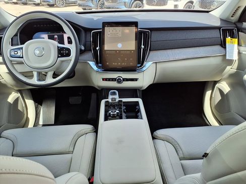 New 2026 Volvo XC90 B6 Ultra image 8