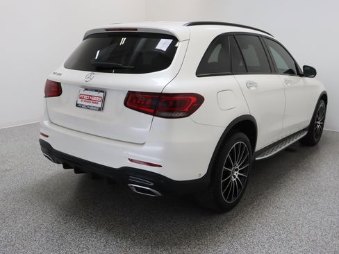 Used 2022 Mercedes-Benz GLC 300 image 7