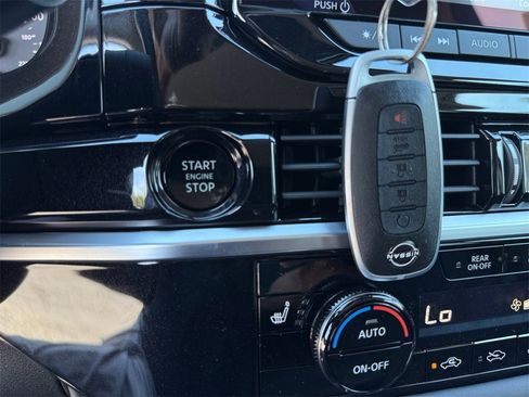 New 2025 Nissan Pathfinder SV image 29