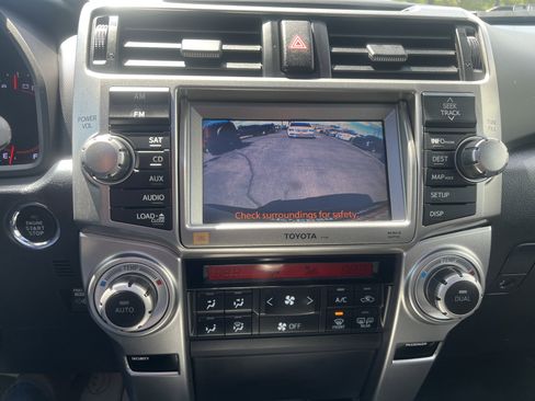 Used 2013 Toyota 4Runner Limited AWD/4WD image 24