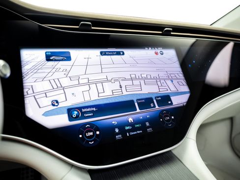 Used 2022 Mercedes-Benz EQS 580 4MATIC Sedan image 50