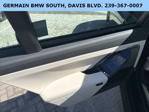 Certified 2024 BMW 740i image 33