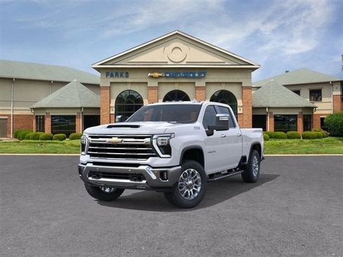 New 2026 Chevrolet Silverado 2500 LTZ w/ LTZ Premium Package AWD/4WD image 1