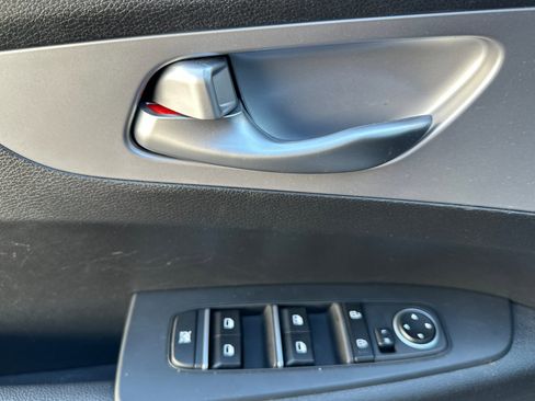 Used 2023 Kia Forte LXS w/ LXS Technology Package FWD image 10