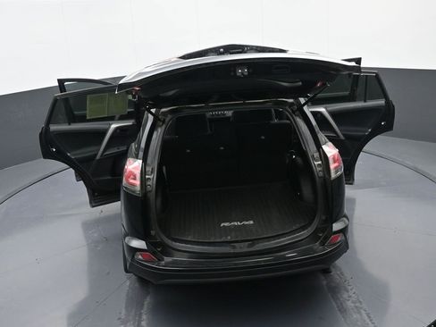 Used 2017 Toyota RAV4 LE image 41