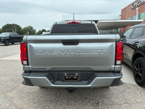 Used 2023 Chevrolet Colorado LT w/ LT Convenience Package II RWD image 12