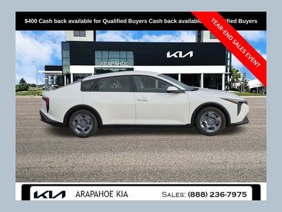 New 2025 Kia K4 LX
