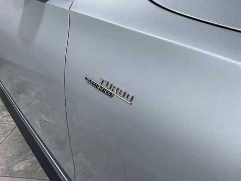 Used 2024 Mercedes-Benz C 43 AMG 4MATIC Sedan image 44