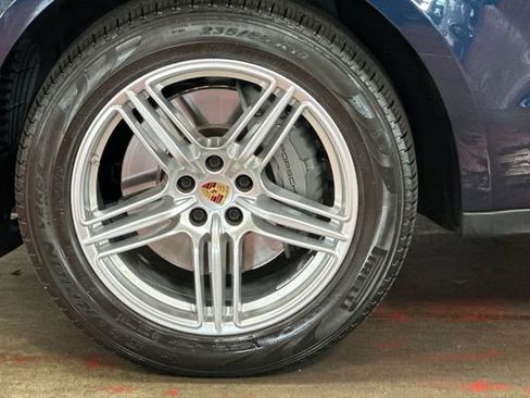 Used 2020 Porsche Macan S image 33