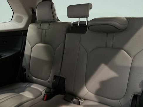 Certified 2024 Honda Pilot Elite image 22