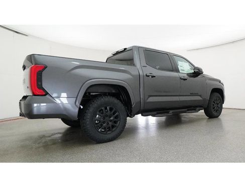 New 2026 Toyota Tundra SR5 AWD/4WD image 25