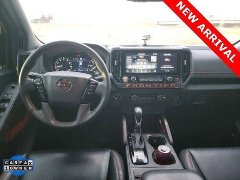 Used 2025 Nissan Frontier PRO-4X w/ Pro Premium Package image 13