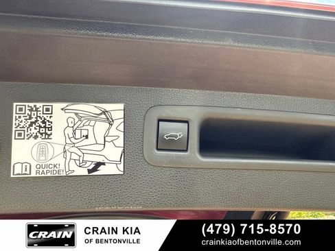 Used 2022 Toyota Highlander Platinum AWD/4WD image 17