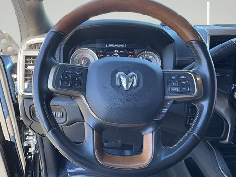 Used 2022 RAM 3500 Limited image 13