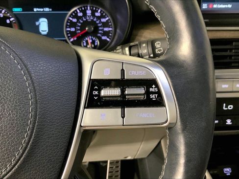 Used 2021 Kia Telluride SX w/ SX Prestige Package image 19