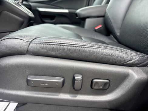 Used 2016 Honda CR-V Touring image 14