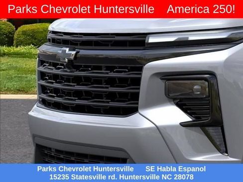 New 2026 Chevrolet Traverse LT w/ Midnight/Sport Edition FWD image 13