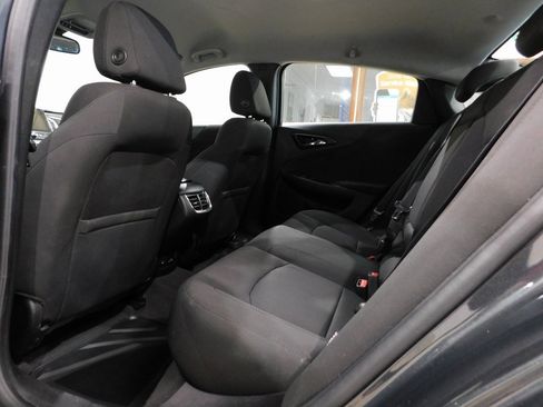 Used 2018 Chevrolet Malibu LT image 64