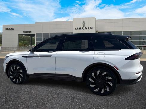 New 2026 Lincoln Nautilus Reserve AWD/4WD image 5