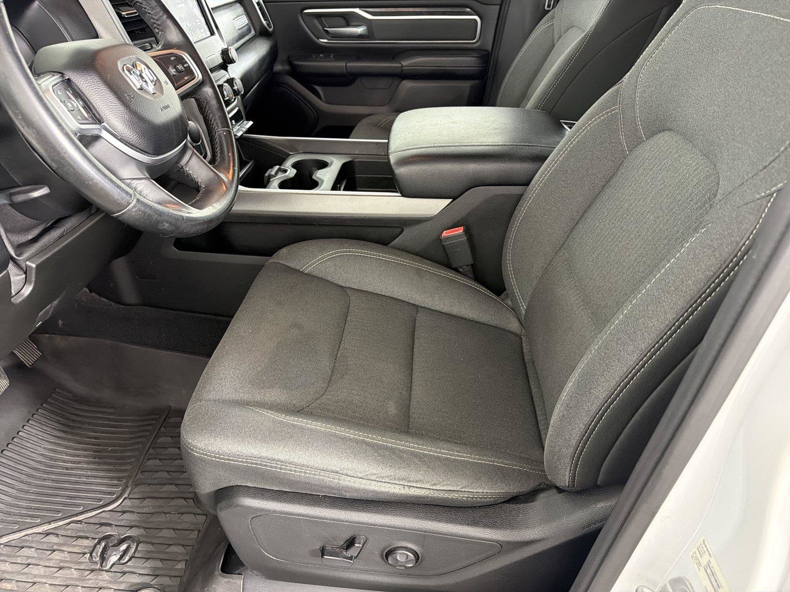 Used 2019 RAM 1500 Big Horn AWD/4WD image 7