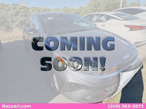 Used 2023 Kia Forte GT-Line FWD image 1