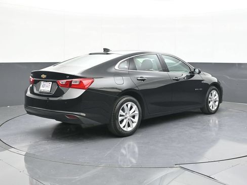 Used 2025 Chevrolet Malibu LT FWD image 8