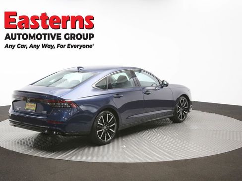 Used 2025 Honda Accord Touring image 42