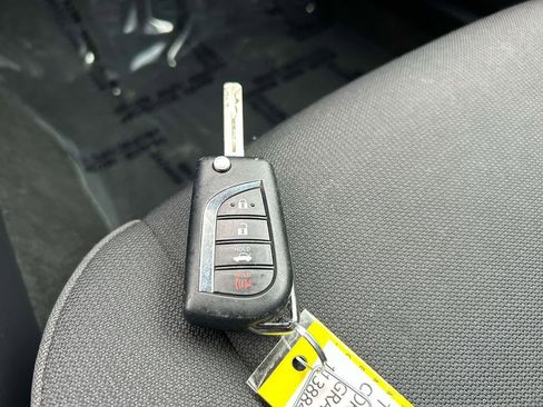 Used 2024 Toyota Corolla LE FWD image 9