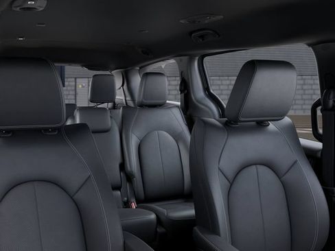 New 2027 Chrysler Pacifica Select FWD image 27