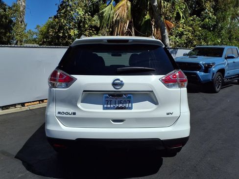 Used 2016 Nissan Rogue SV w/ SV Premium Package FWD image 6