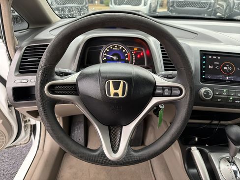 Used 2010 Honda Civic LX image 23