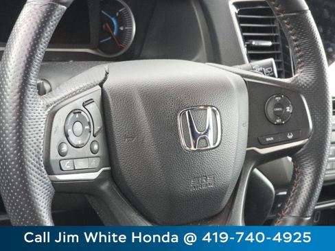 Certified 2022 Honda Pilot TrailSport image 17