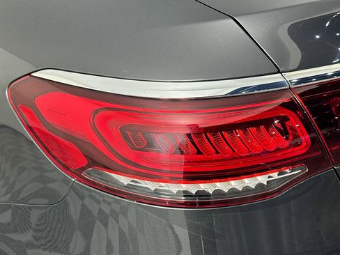 Used 2021 Mercedes-Benz GLC 300 4MATIC Coupe image 33