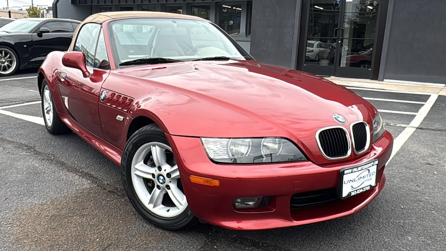 Used 2001 BMW Z3 2.5i RWD image 2
