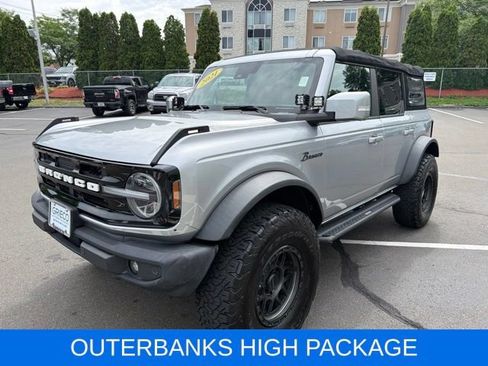 Used 2021 Ford Bronco Outer Banks AWD/4WD image 3