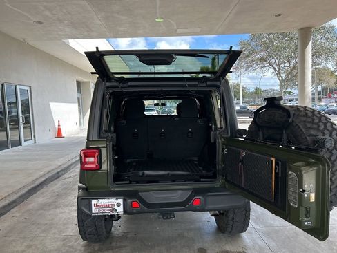 Used 2021 Jeep Wrangler Unlimited Sport image 33