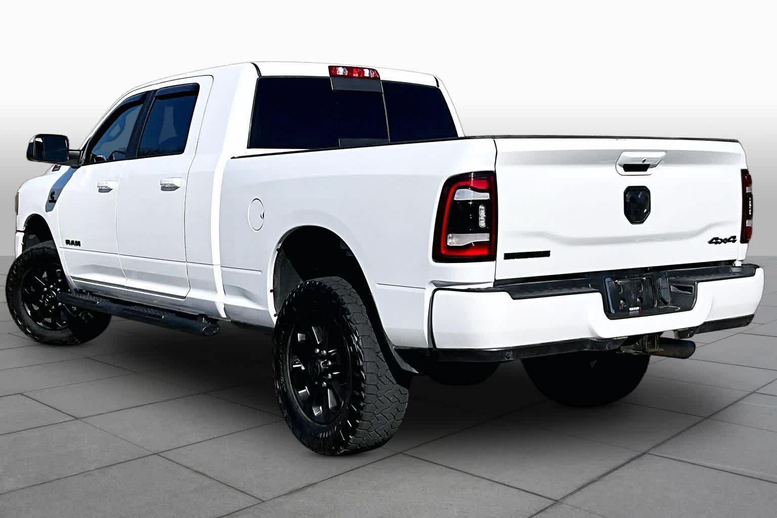 Used 2022 RAM 2500 Big Horn w/ Level C Equiment Group AWD/4WD image 11