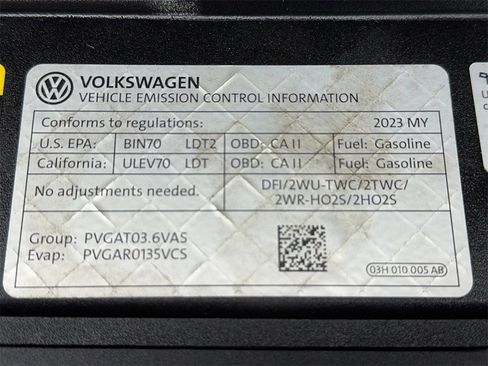 Used 2023 Volkswagen Atlas Cross Sport SEL Premium R-Line image 61